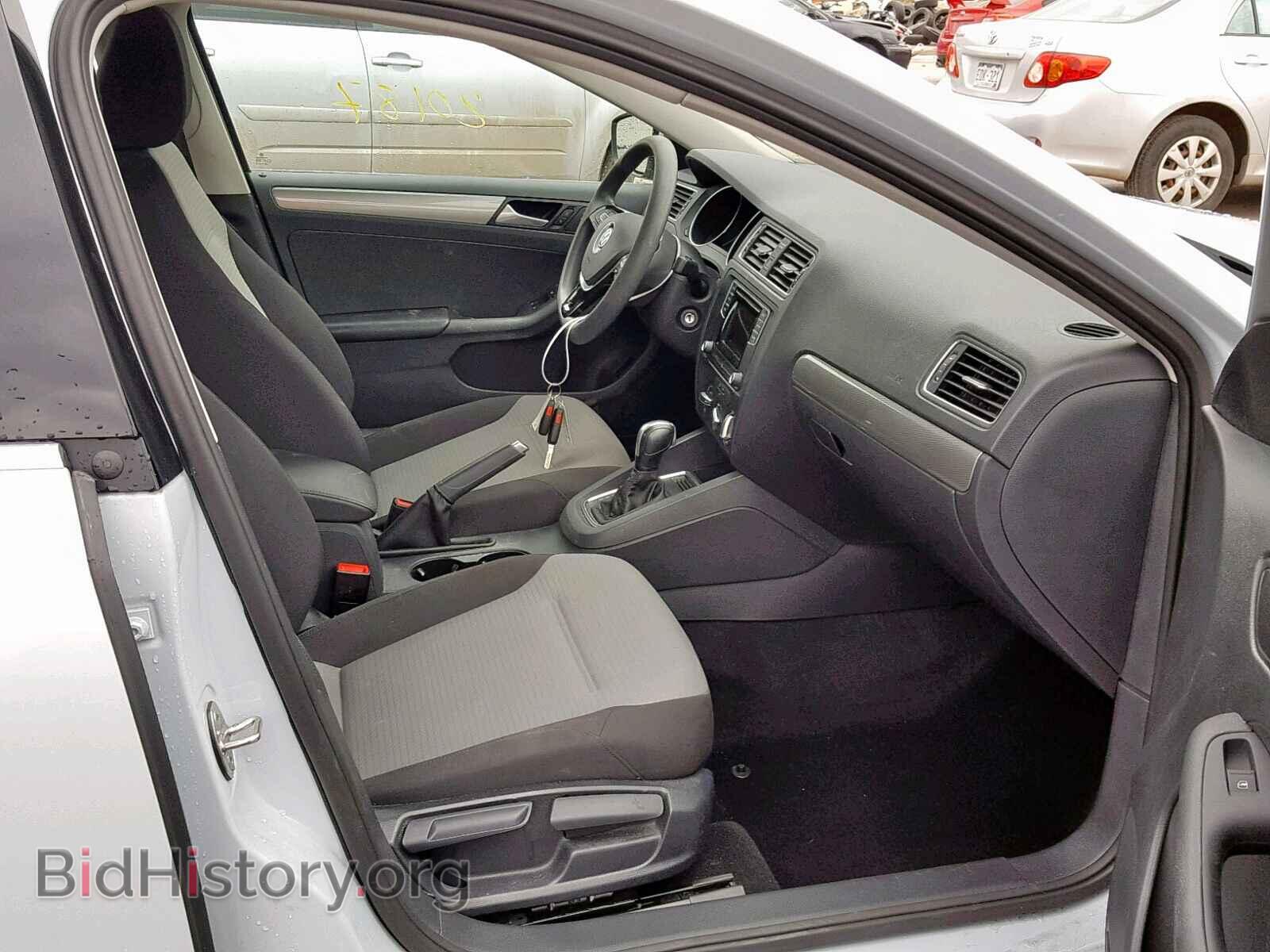 2017 VOLKSWAGEN JETTA - VIN: 3VW2B7AJ6HM330721 - Photo 5