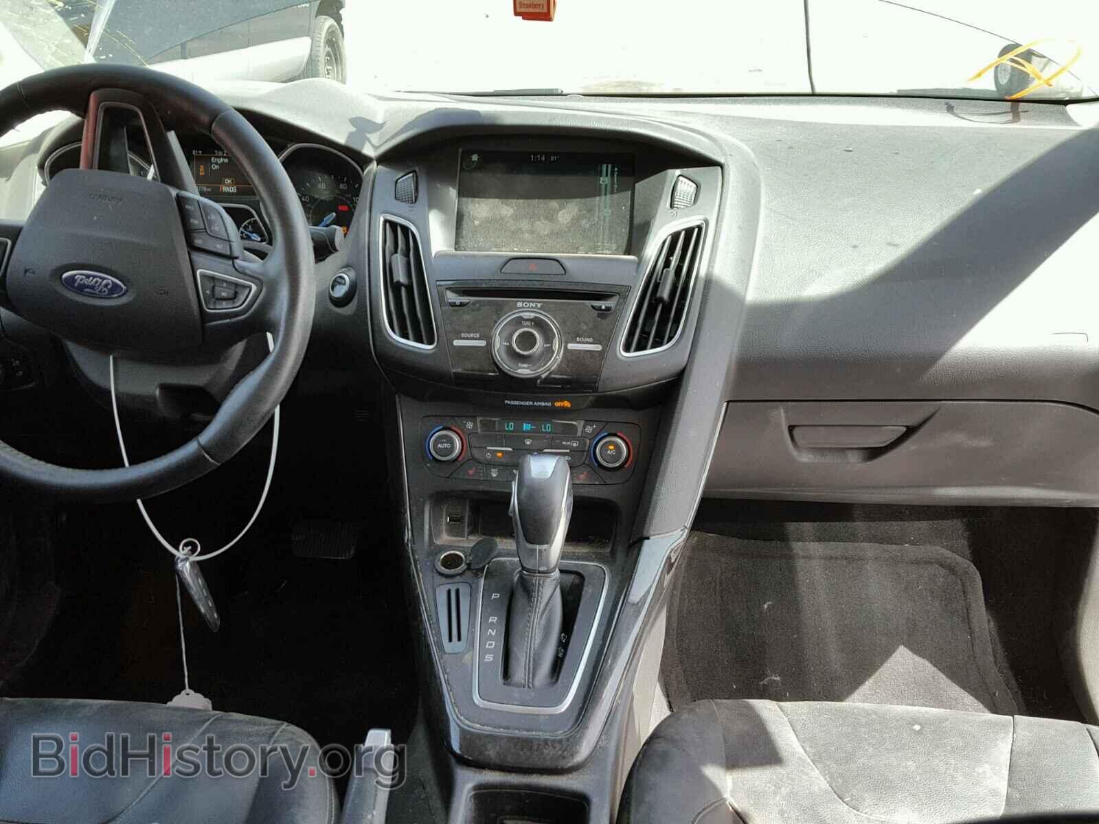 2016 FORD FOCUS - VIN: 1FADP3J22GL374350 - Фото 9
