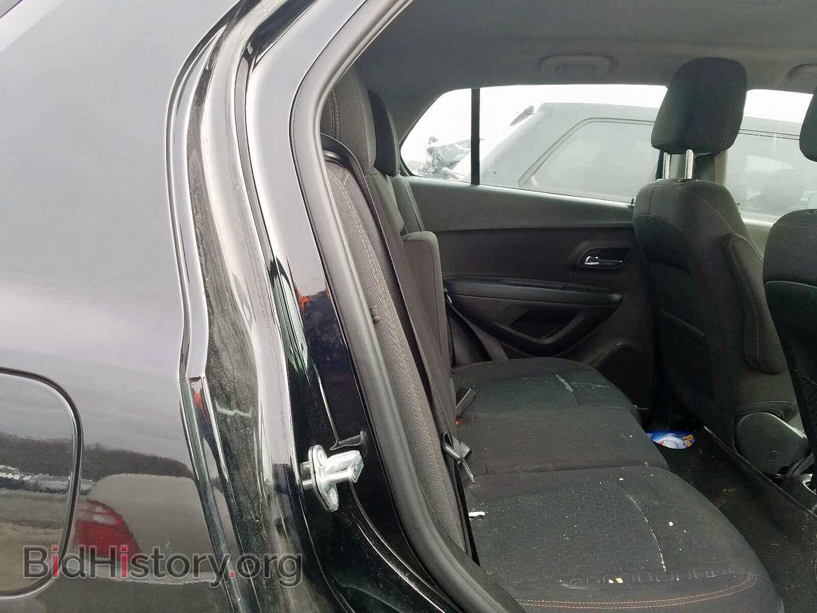 2017 CHEVROLET TRAX - VIN: 3GNCJNSB2HL283674 - Фото 6