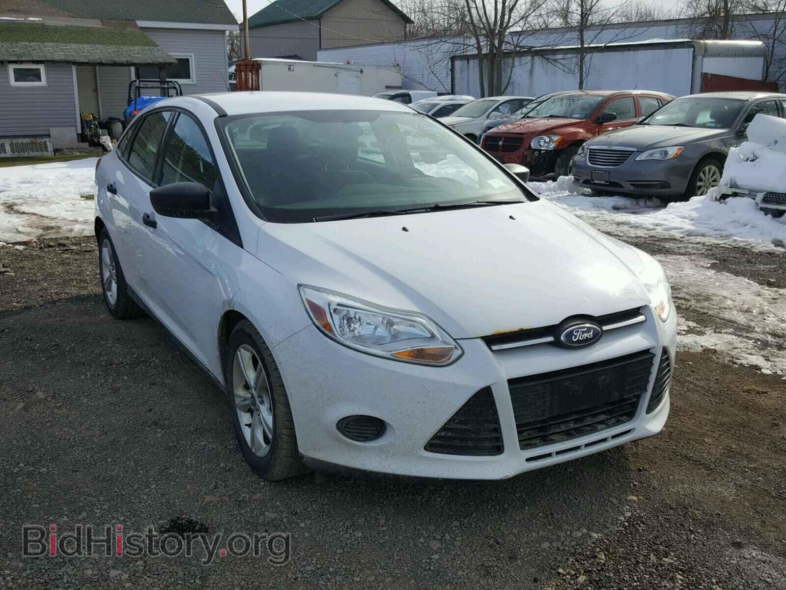 Photo 1FAHP3E28CL152269 - FORD FOCUS 2012