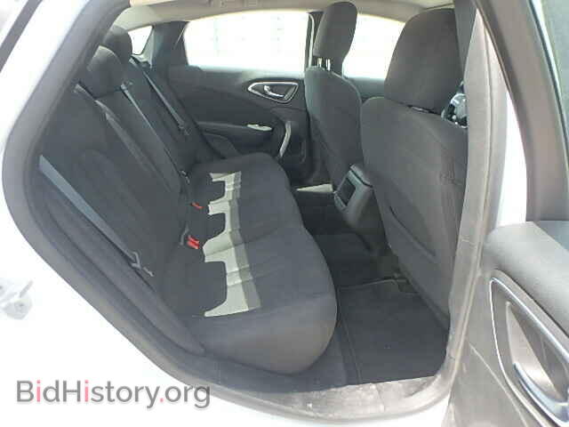 2015 CHRYSLER 200 - VIN: 1C3CCCAB7FN611049 - Photo 6
