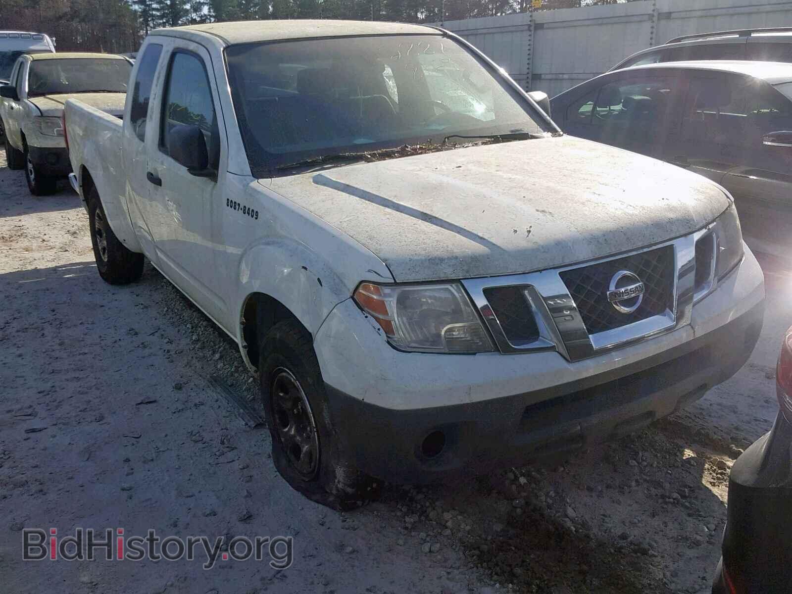 Photo  - NISSAN FRONTIER S 2013
