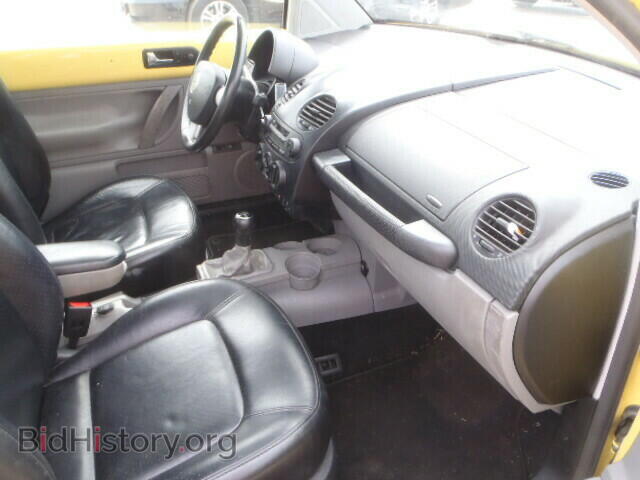 2000 VOLKSWAGEN BEETLE - VIN: 3VWDD21C2YM492093 - Фото 5
