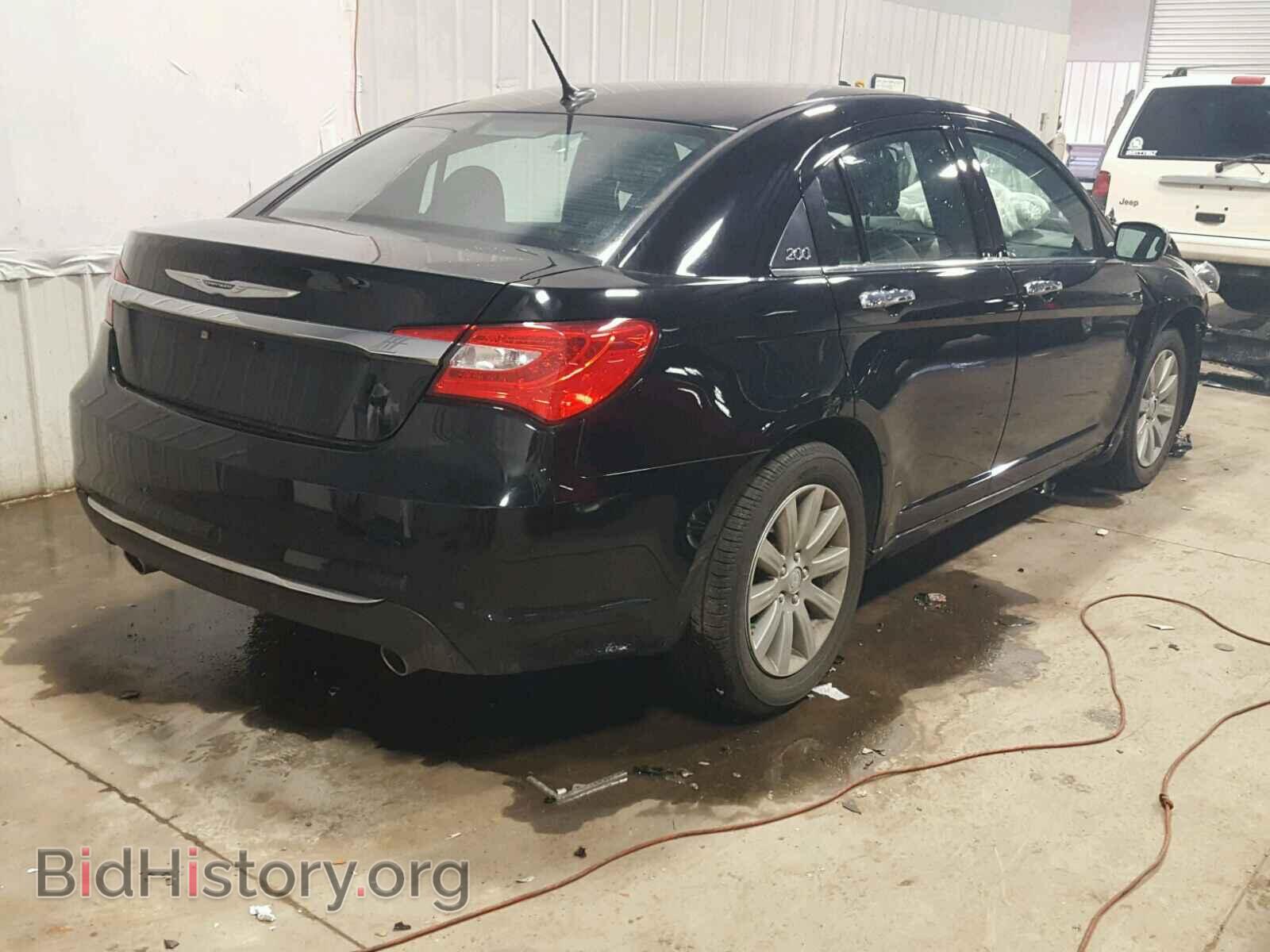 2013 CHRYSLER 200 - VIN: 1C3CCBCG4DN526041 - Photo 4