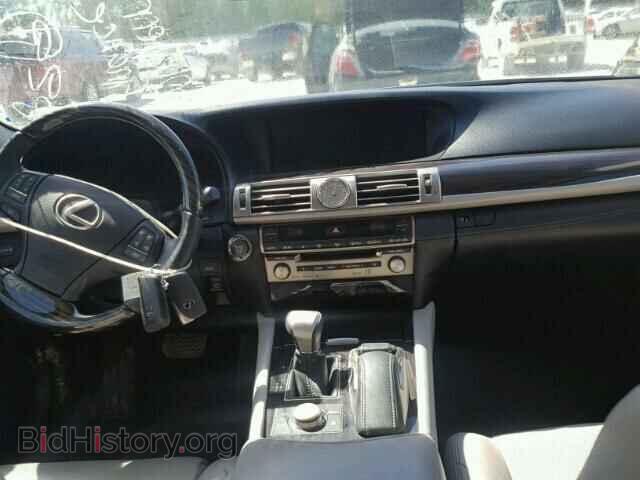 2016 LEXUS LS460 - VIN: JTHBL5EF6G5141127 - Photo 9