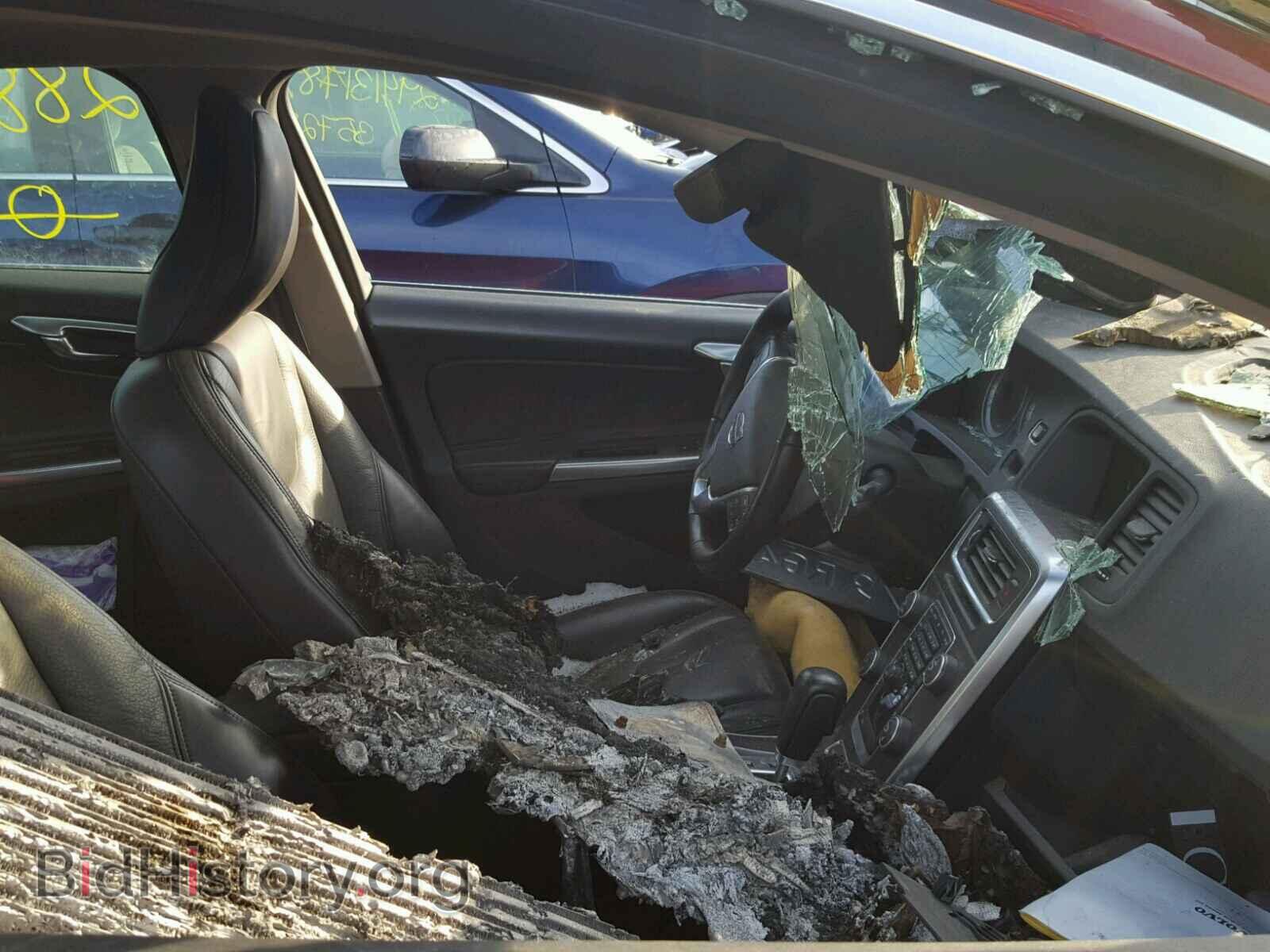 2011 VOLVO S60 - VIN: YV1902FH7B2000949 - Фото 5