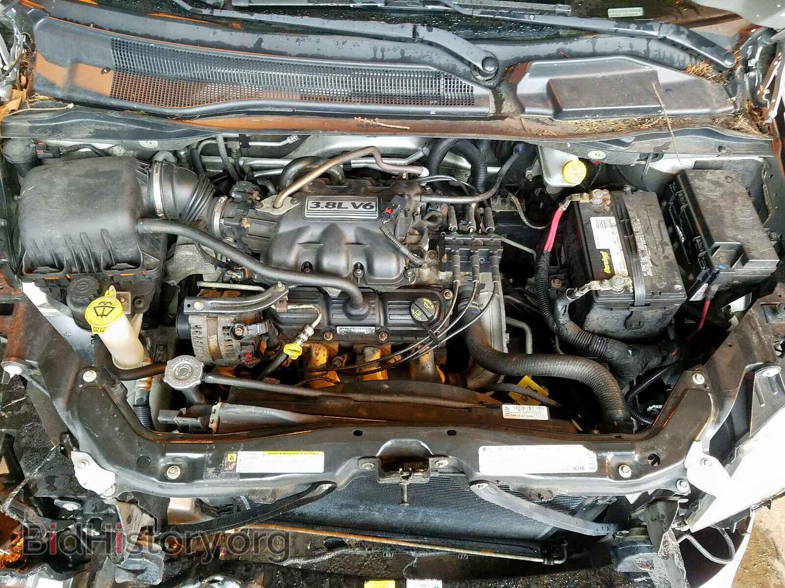 2010 DODGE CARAVAN - VIN: 2D4RN5D18AR209859 - Фото 7