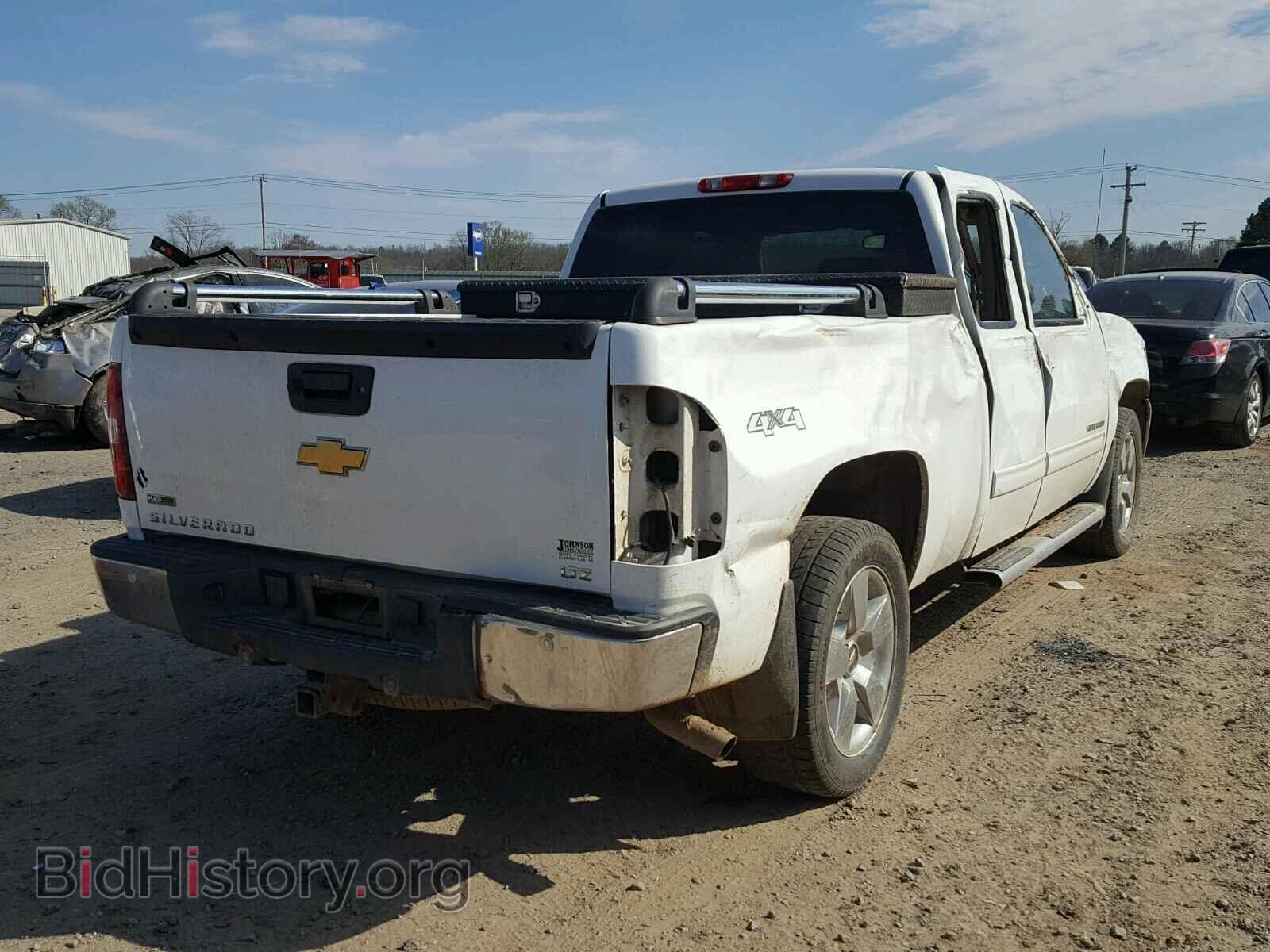 2010 CHEVROLET SILVERADO - VIN: 1GCSKTE34AZ153470 - Фото 4