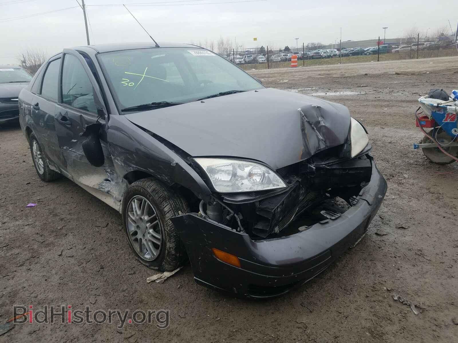 Фотография 1FAFP34N77W167000 - FORD FOCUS 2007