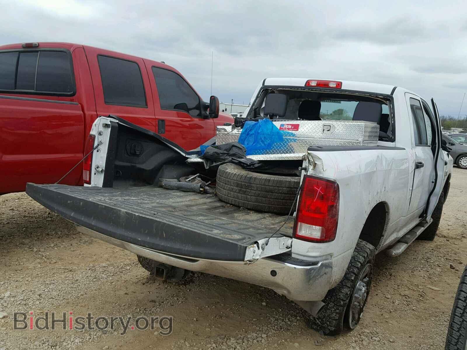 2017 RAM 3500 - VIN: 3C63R3CL1HG713224 - Фото 4