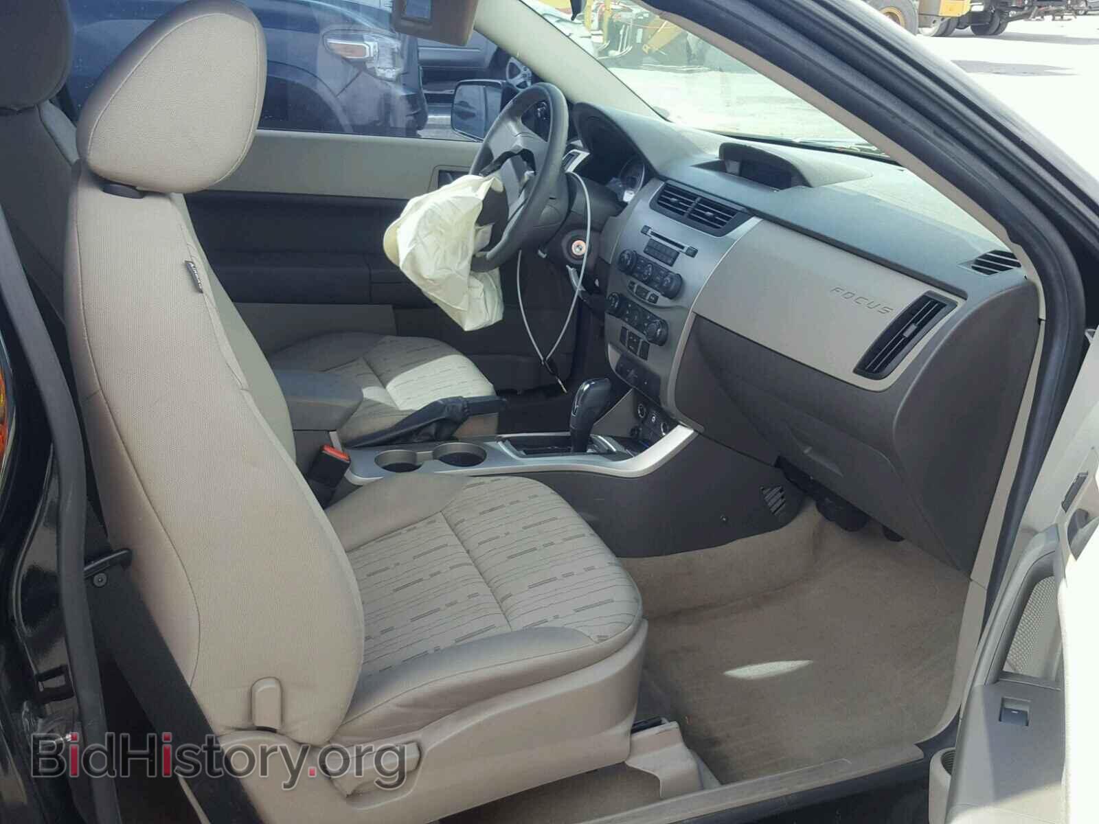 2010 FORD FOCUS - VIN: 1FAHP3CN7AW263453 - Photo 5