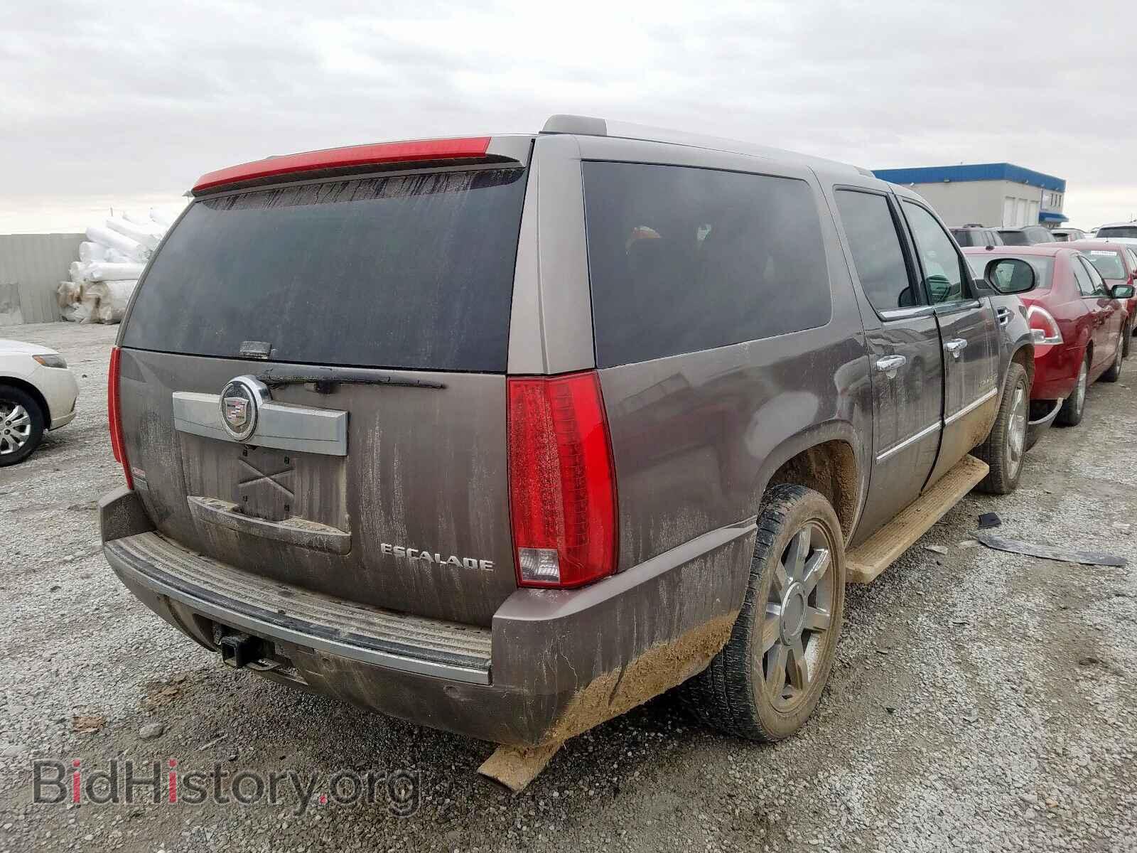 2011 CADILLAC ESCALADE - VIN: 1GYS4JEF6BR379059 - Фото 4
