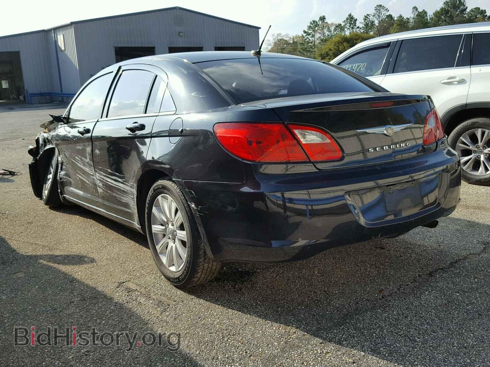2010 CHRYSLER SEBRING - VIN: 1C3CC5FB0AN211623 - Фото 3