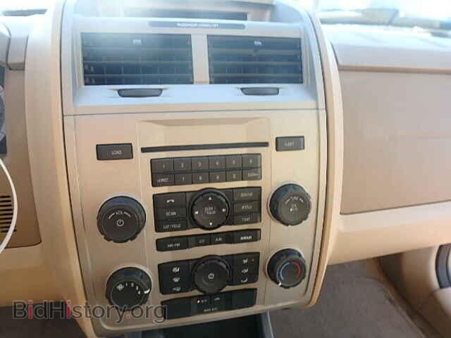 2009 FORD ESCAPE - VIN: 1FMCU03709KA22331 - Фото 9