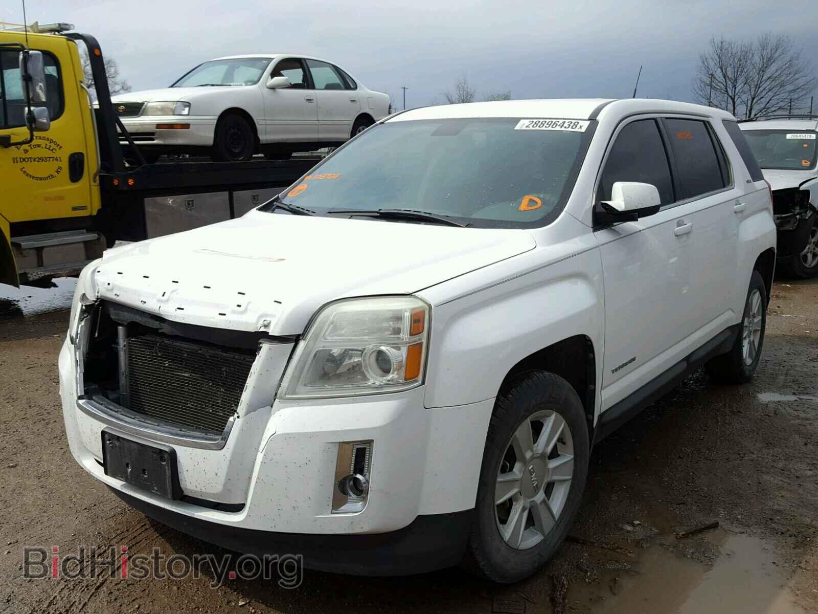2010 GMC TERRAIN - VIN: 2CTALBEW5A6308721 - Photo 2