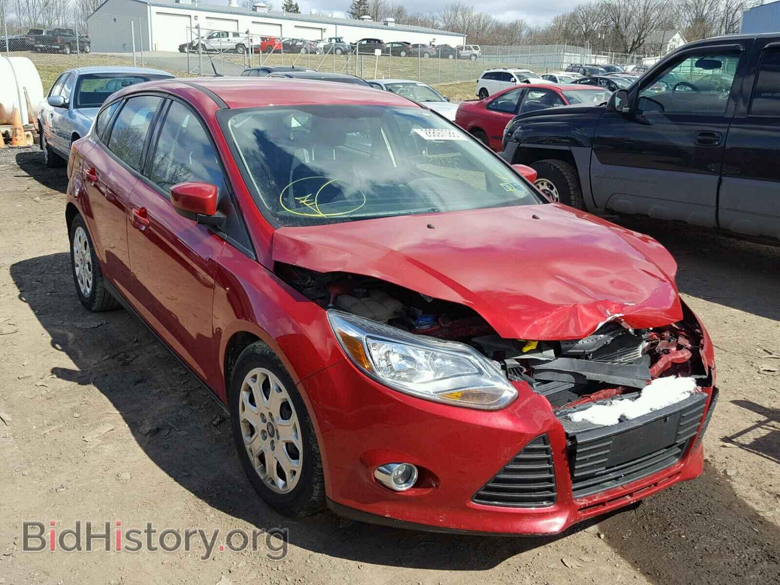 Photo 1FAHP3K28CL297624 - FORD FOCUS 2012