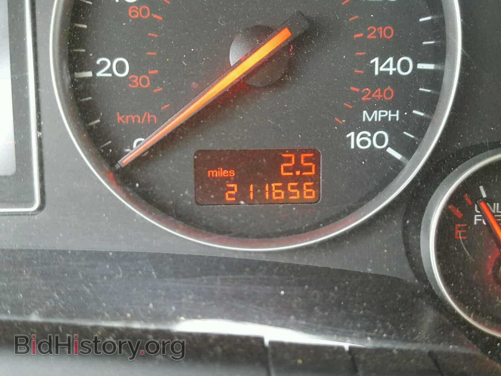 2002 AUDI A4 - VIN: WAUJT68E22A311809 - Фото 8