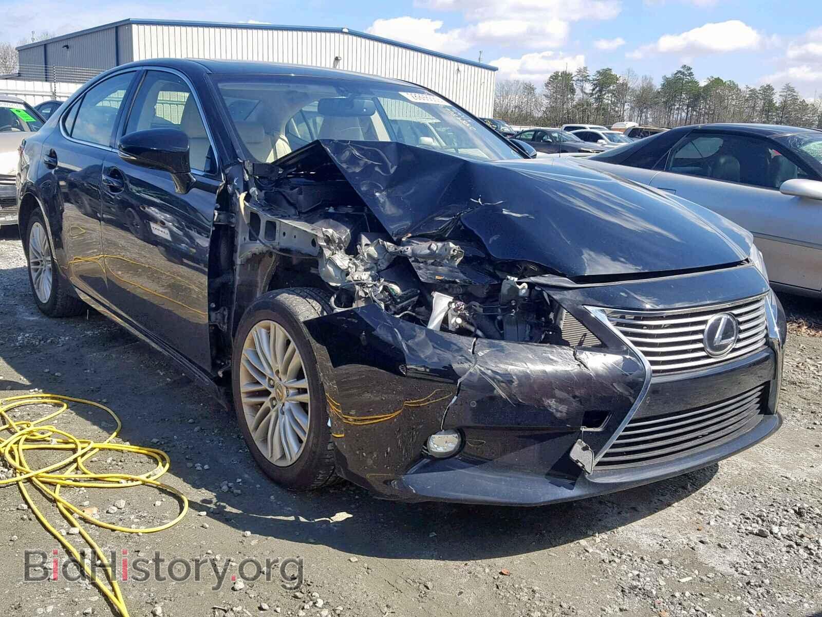 Photo  - LEXUS ES350 2015