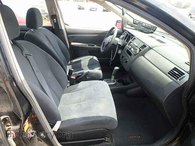 2009 NISSAN VERSA - VIN: 3N1BC11EX9L447745 - Фото 5