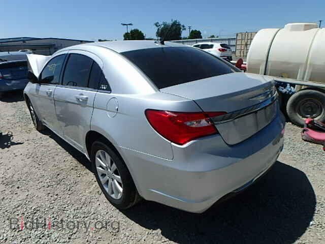 2012 CHRYSLER 200 - VIN: 1C3CCBBBXCN101394 - Photo 3