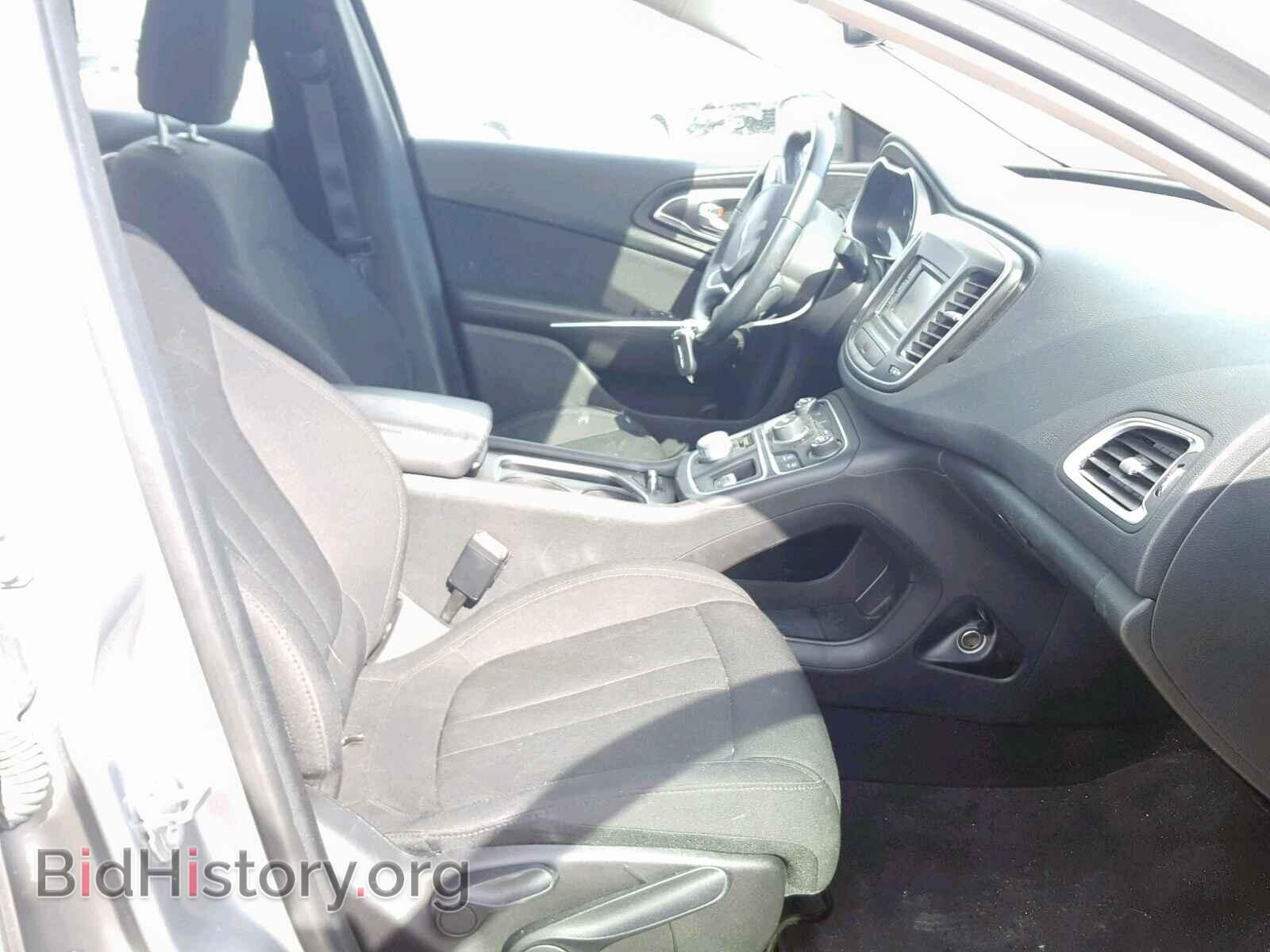2016 CHRYSLER 200 - VIN: 1C3CCCFB7GN194381 - Фото 5