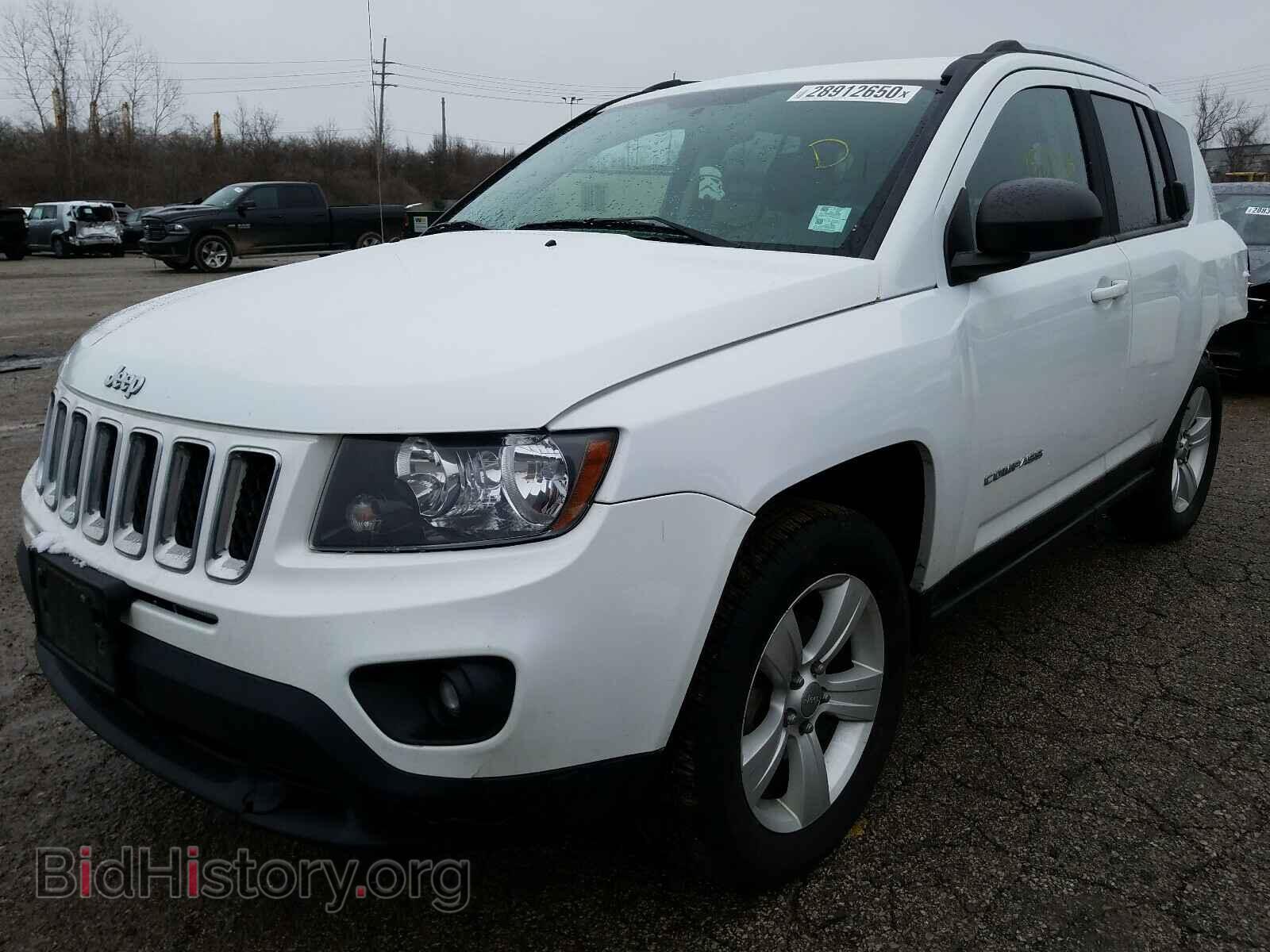 2014 JEEP COMPASS - VIN: 1C4NJDBB3ED828763 - Photo 2