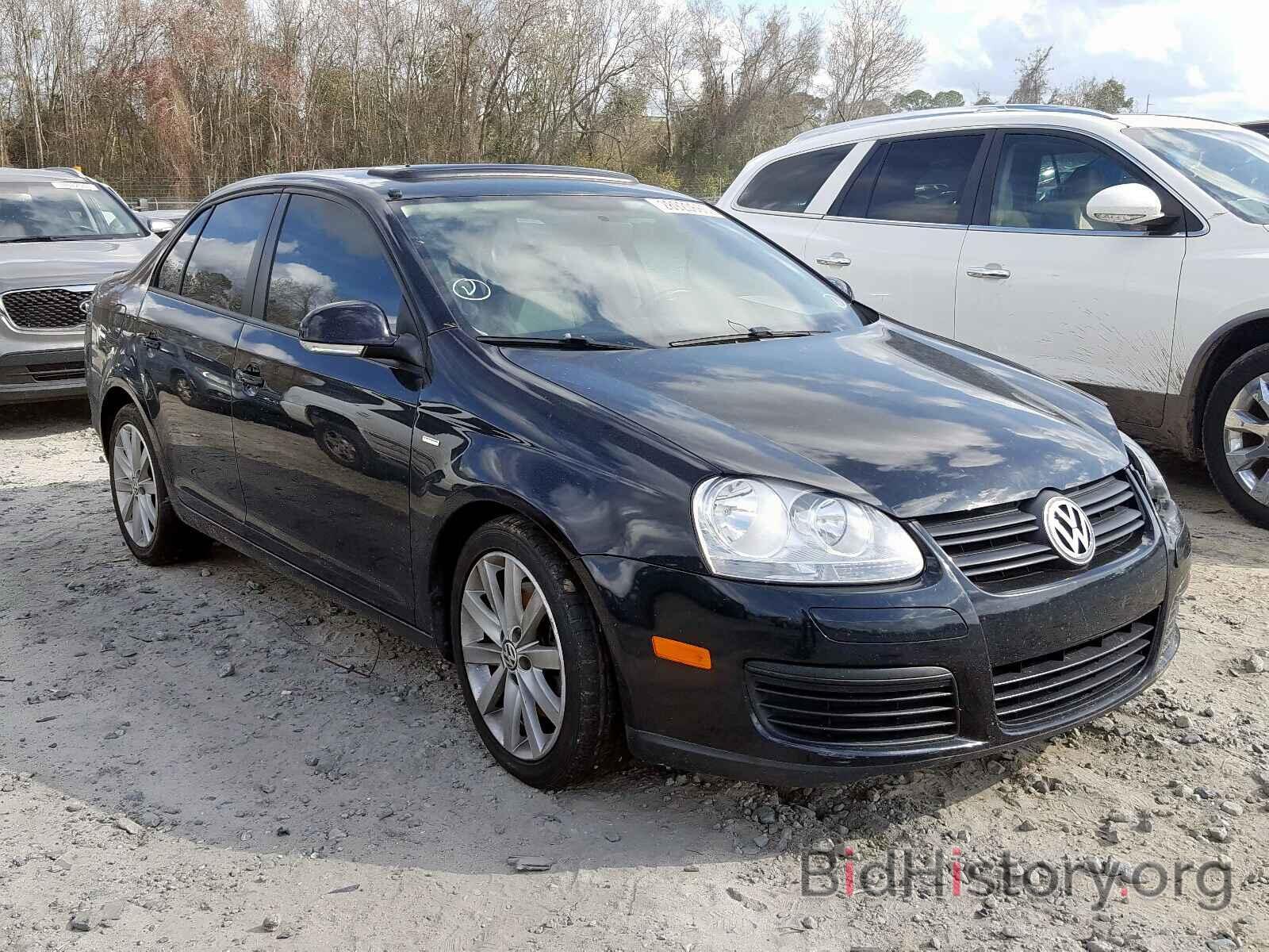 Photo 3VWRJ7AJ5AM152257 - VOLKSWAGEN JETTA 2010