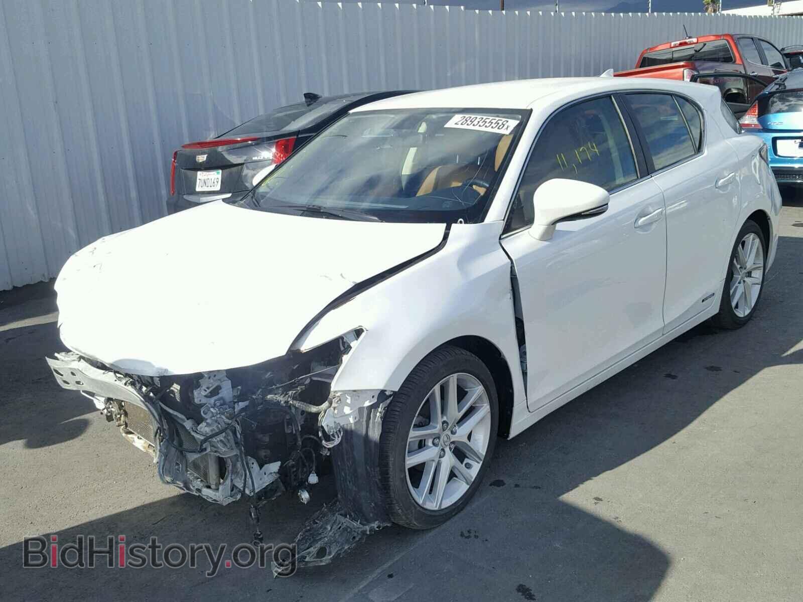 2017 LEXUS CT 200 - VIN: JTHKD5BH1H2288574 - Фото 2