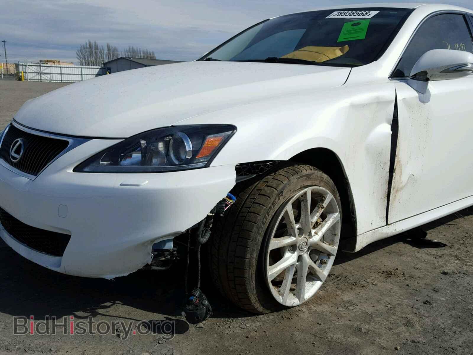 2011 LEXUS IS350 - VIN: JTHCE5C20B5000741 - Фото 9