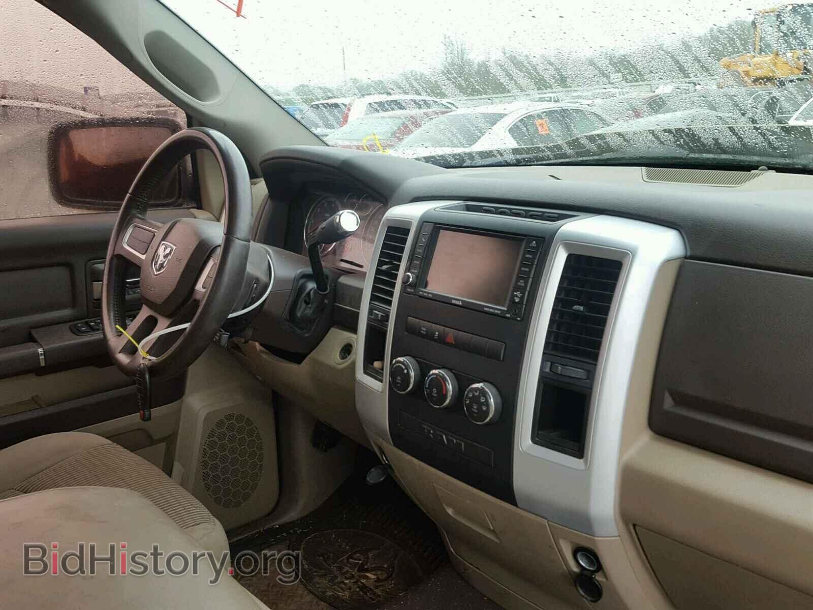 2011 DODGE RAM 1500 - VIN: 1D7RB1GT9BS608510 - Фото 9