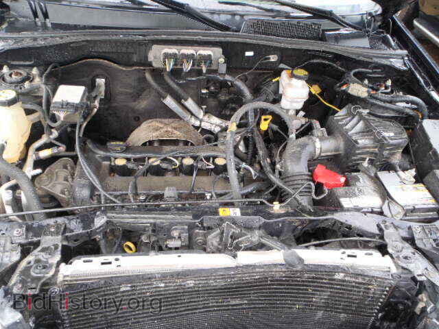 2008 MAZDA TRIBUTE - VIN: 4F2CZ02Z28KM22818 - Фото 7