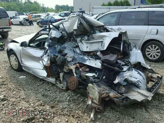 2003 MITSUBISHI GALANT - VIN: 4A3AA46G43E205306 - Фото 3