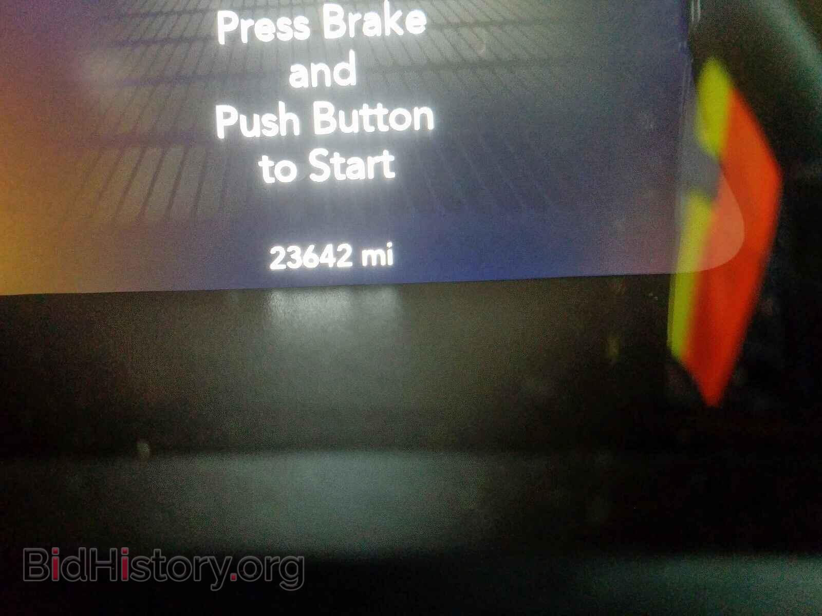 2019 DODGE CHALLENGER - VIN: 2C3CDZAG1KH640075 - Photo 8