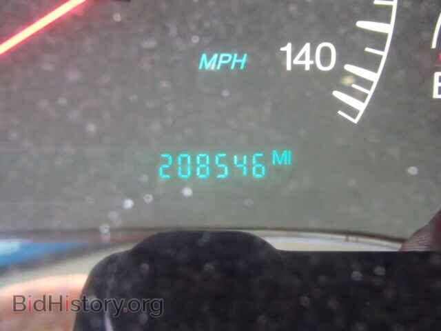2000 CADILLAC DEVILLE - VIN: 1G6KF5797YU330959 - Photo 8