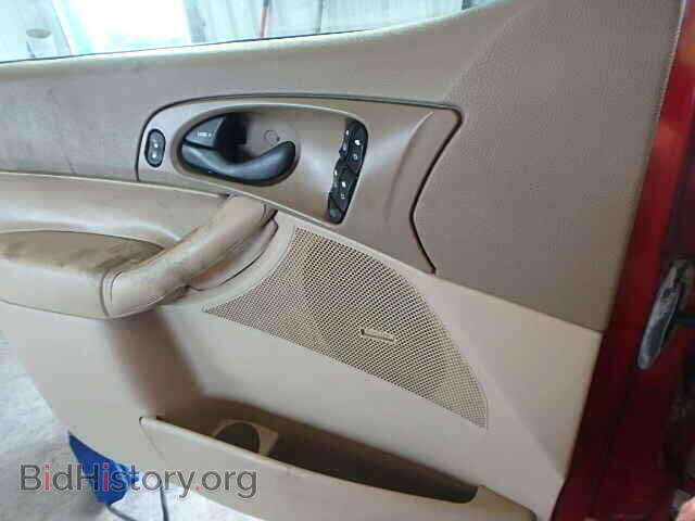 2005 FORD FOCUS - VIN: 1FAFP34N45W251949 - Фото 9