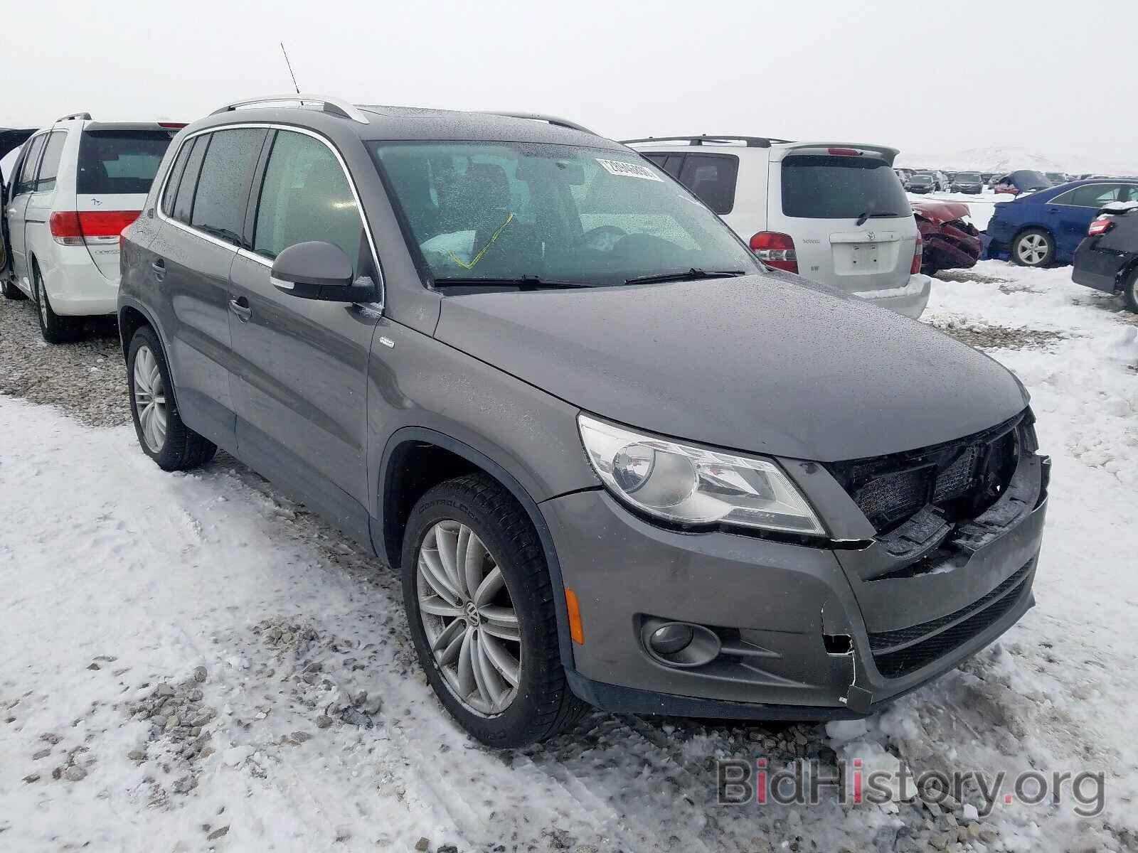 Photo WVGBV7AX8AW519385 - VOLKSWAGEN TIGUAN 2010