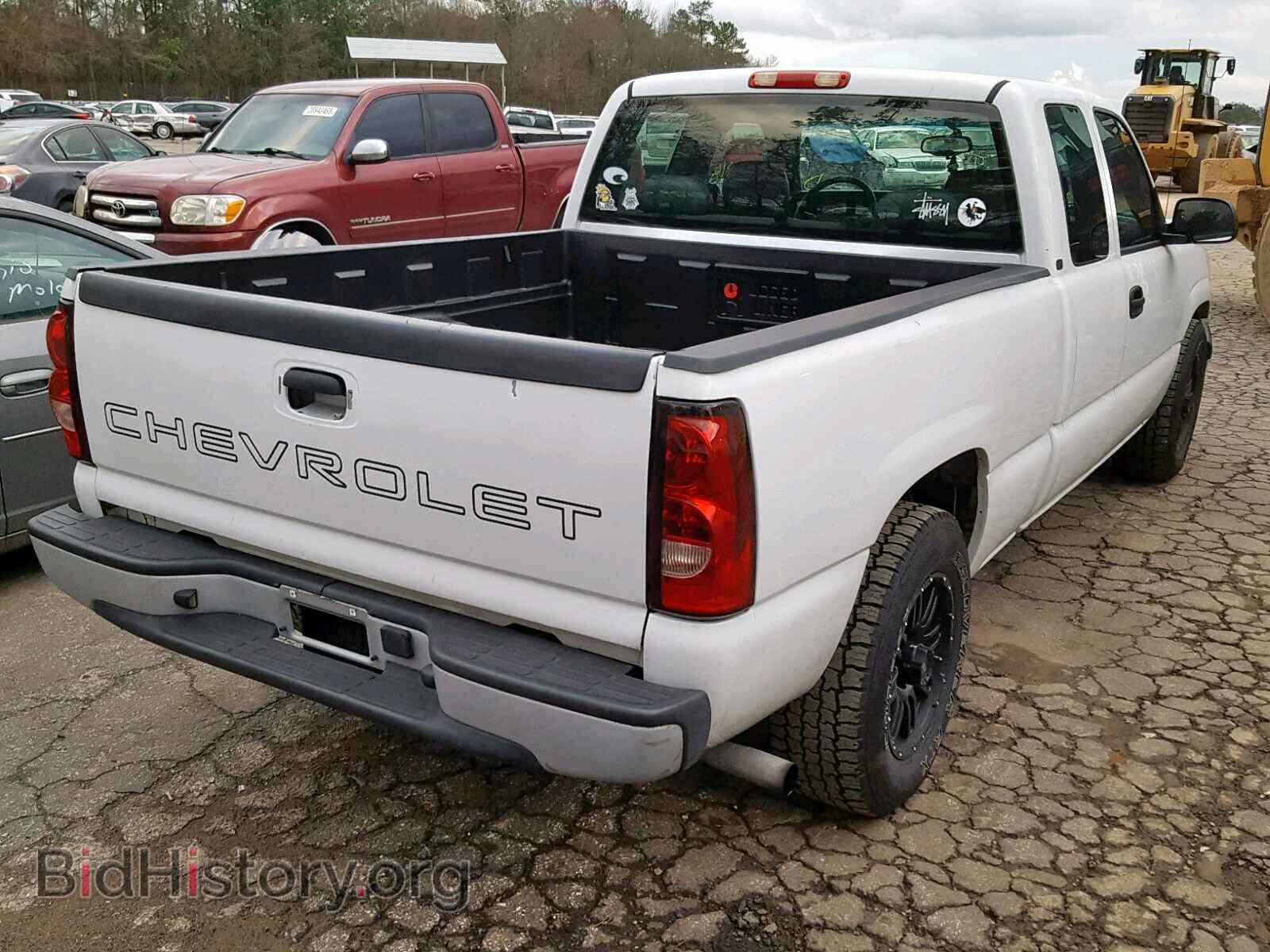 2005 CHEVROLET SILVERADO - VIN: 2GCEC19VX51363659 - Фото 4