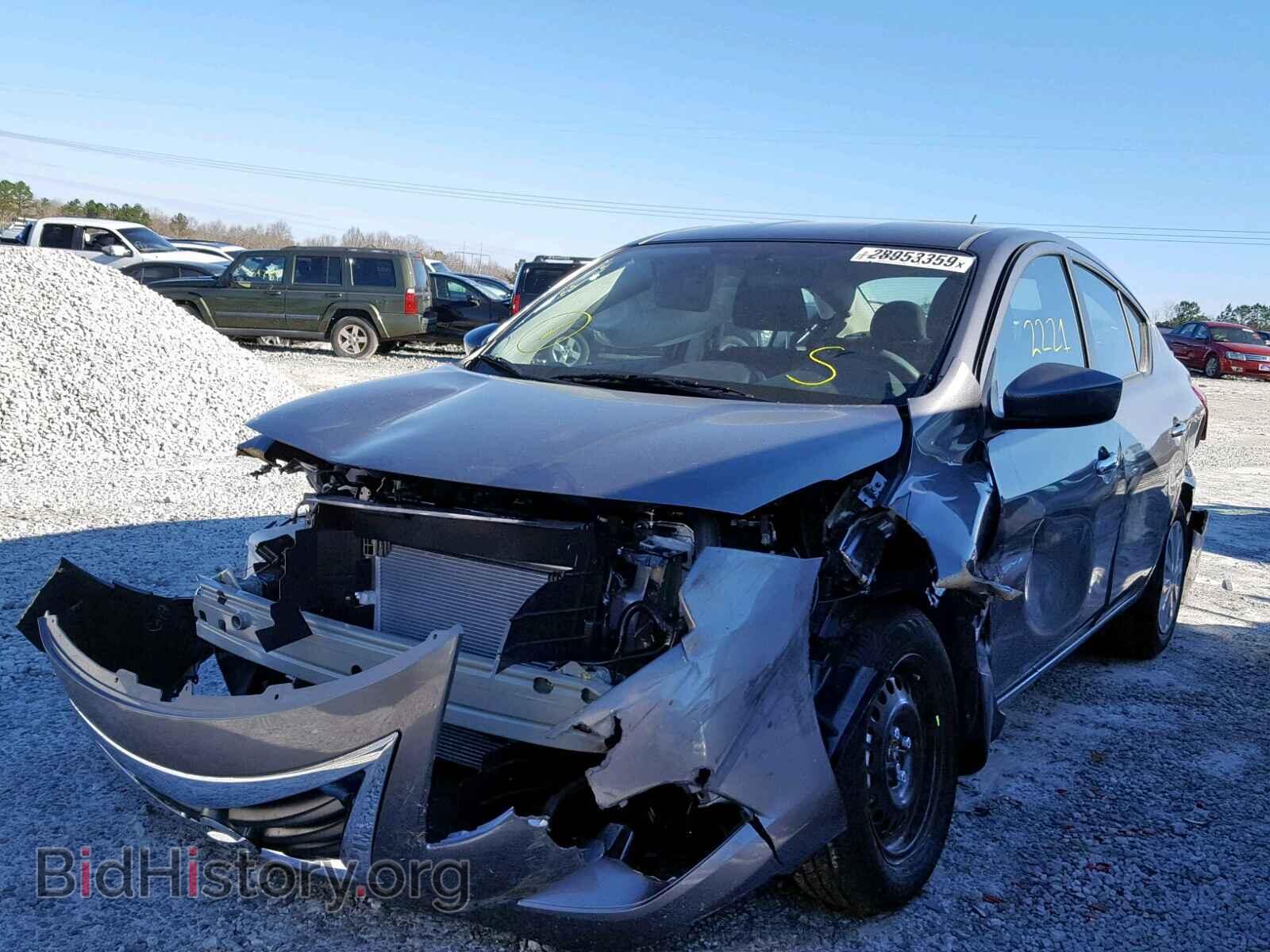 2019 NISSAN VERSA - VIN: 3N1CN7AP3KL817068 - Photo 2