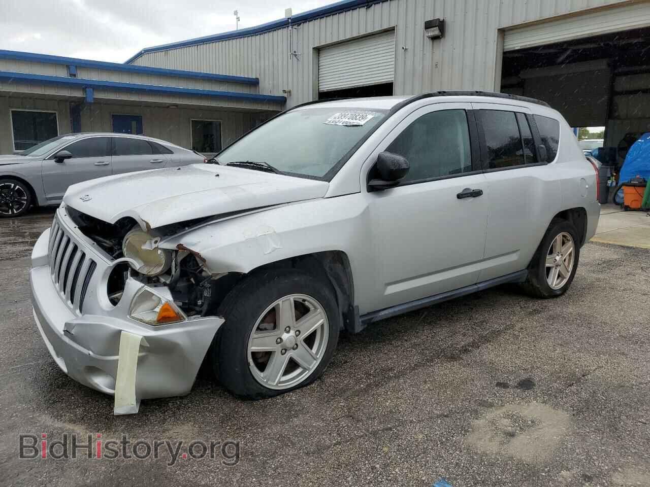 2007 JEEP COMPASS - VIN: 1J8FT47047D391731 - Фото 2