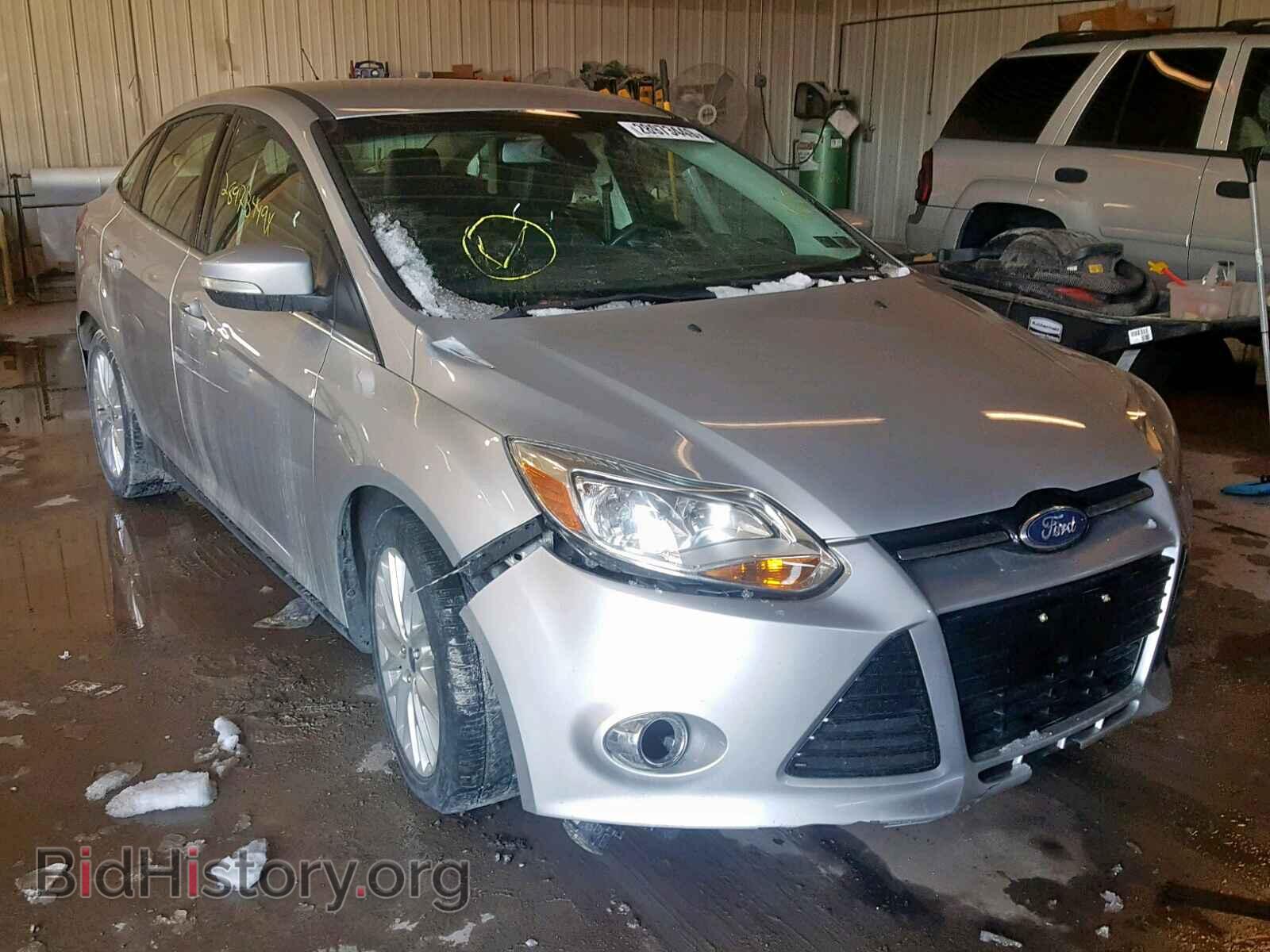 Photo  - FORD FOCUS 2012
