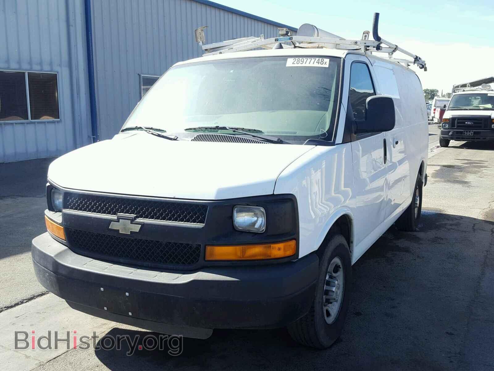 2012 CHEVROLET EXPRESS - VIN: 1GCWGFCBXC1124278 - Фото 2