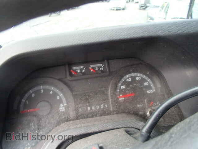 2011 FORD ECONOLINE - VIN: 1FBSS3BL0BDB10333 - Photo 8