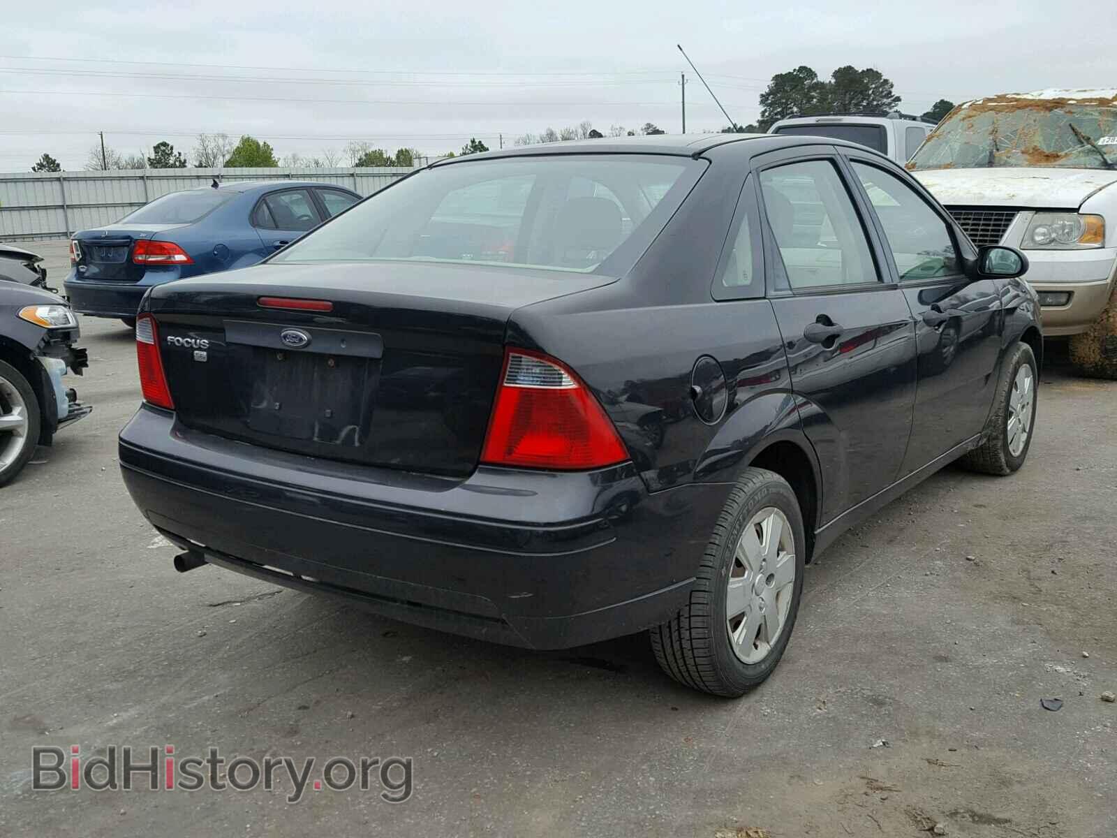 2007 FORD FOCUS - VIN: 1FAFP34N77W225042 - Фото 4