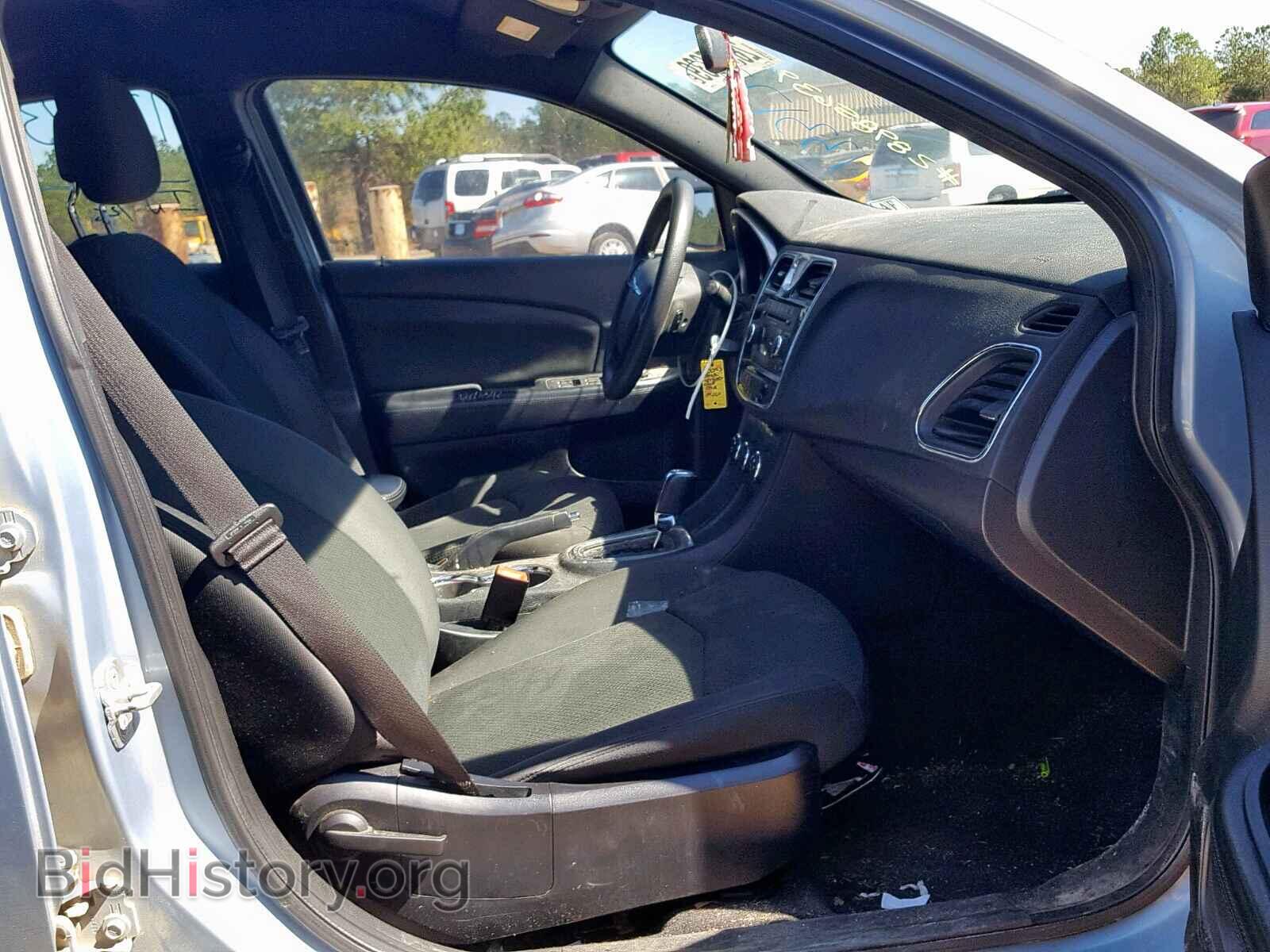 2012 CHRYSLER 200 - VIN: 1C3CCBAB4CN144260 - Фото 5