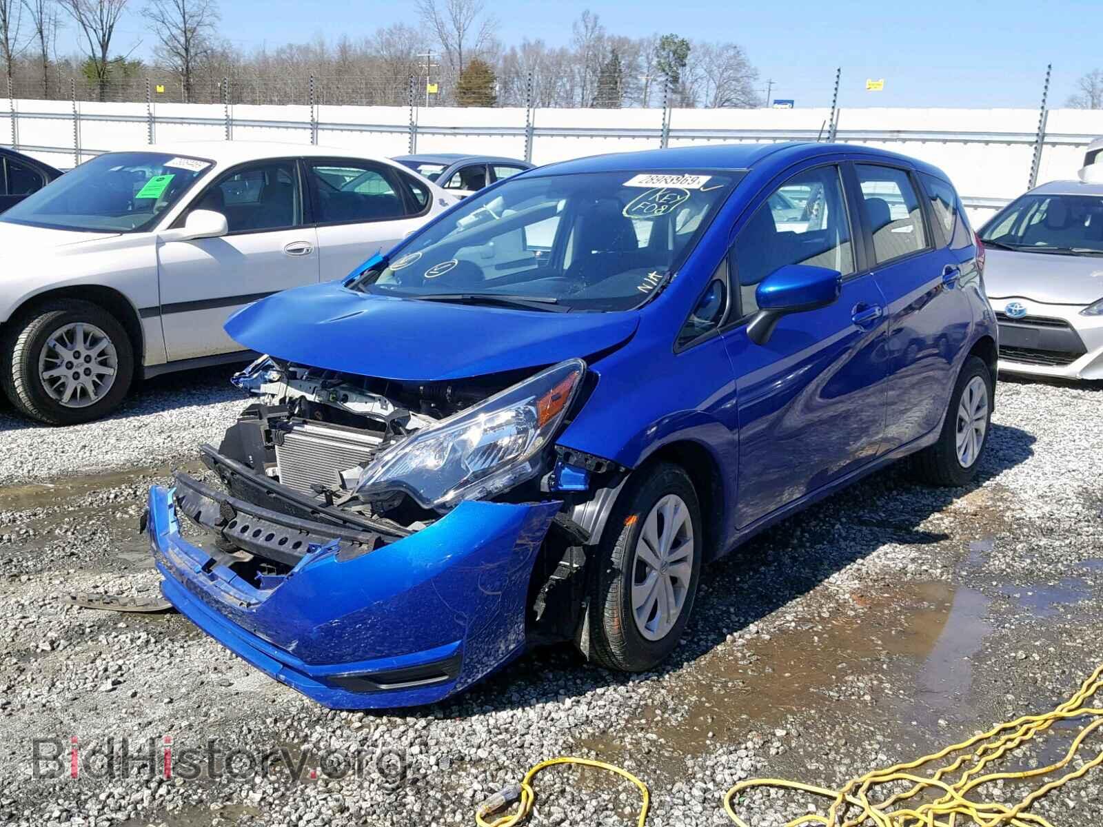2017 NISSAN VERSA - VIN: 3N1CE2CP2HL365722 - Фото 2
