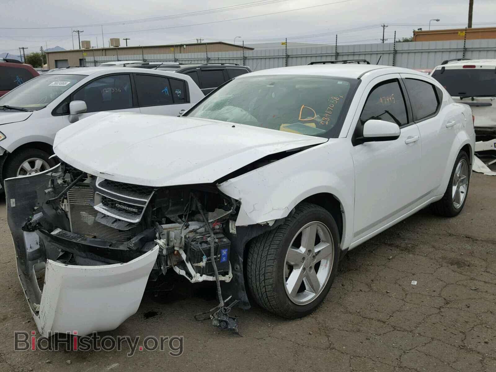 2011 DODGE AVENGER - VIN: 1B3BD2FG8BN591604 - Фото 2