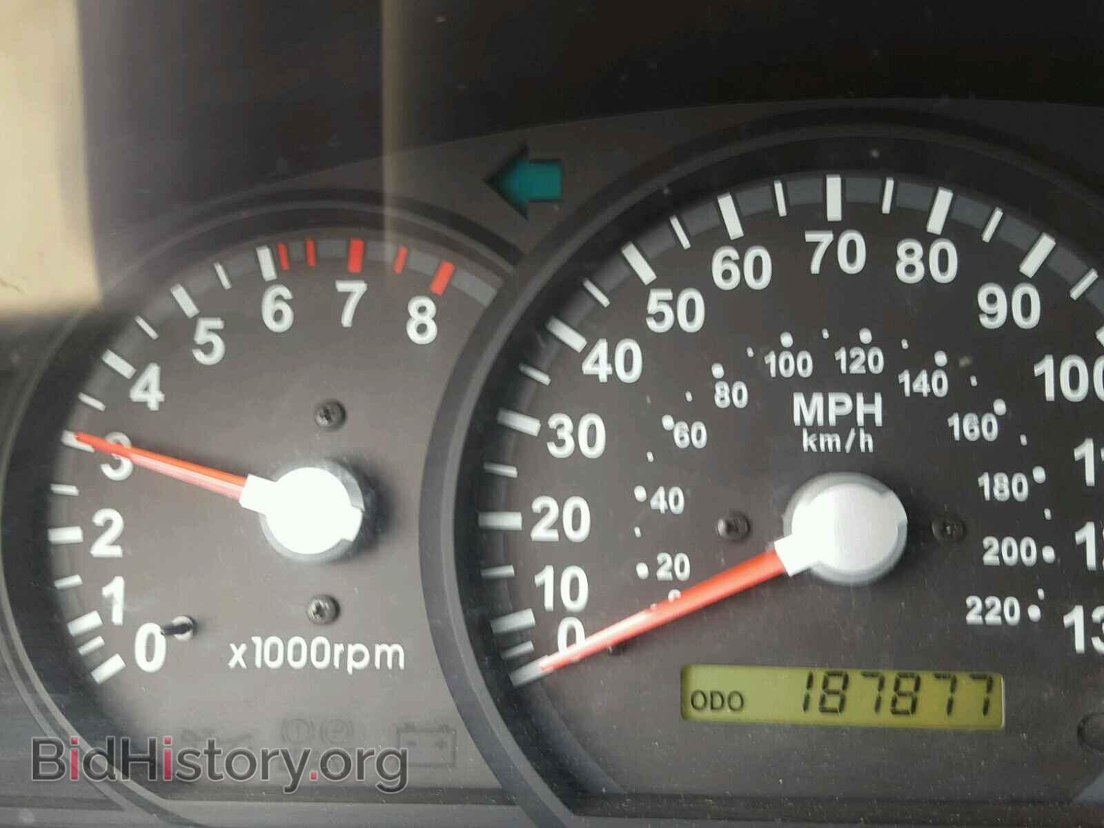 2006 KIA SORENTO - VIN: KNDJD733265524009 - Фото 8