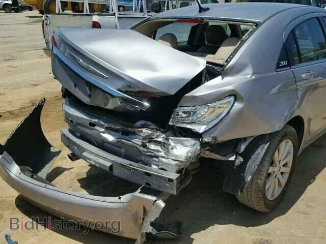 2013 CHRYSLER 200 - VIN: 1C3CCBBG0DN608088 - Фото 9