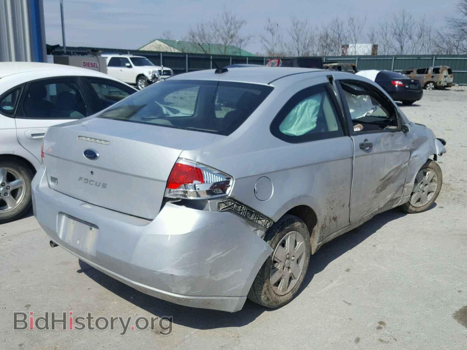 2008 FORD FOCUS - VIN: 1FAHP32N08W295656 - Фото 4