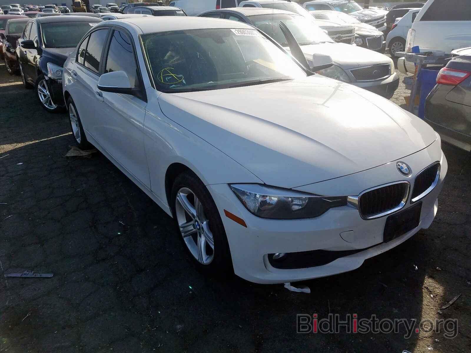 Photo WBA3B1G53FNT06892 - BMW 3 SERIES 2015